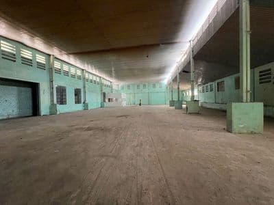 Kho 1100m2 đường Thoại Ngoạc hầu, tải lớn vào , có PCCC