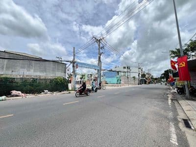 BÁN 8 LÔ MẶT TIỀN Đường Trần Thị Năm rộng 30m giá SIÊU ĐẸP