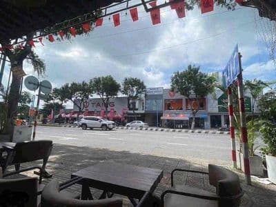 nhà 2 MT 2 tầng Lê Đại Hành 33m giá 15ty đang cho thuê 22tr/1 tháng