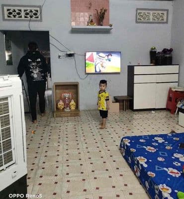 bán nhà c4 kiệt oto CMT8 gần quận giá chỉ 3ty150 Tl