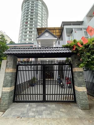 Cho thuê nguyên căn hẻm 1387 huỳnh tấn phát – phú thuận – 30 triệu