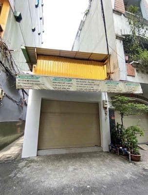 Mặt bằng ngay rạp phim | đường nguyễn trãi - quận 1 !