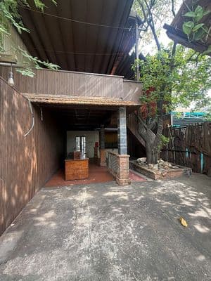 Mặt bằng 1 trệt 1 lầu (5x20m) Nguyễn Ư Dĩ, Thảo Điền. Giá 35tr/th
