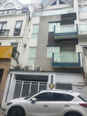 Cho thuê nhà liền kề A10 Nguyễn Chánh.DT 85m*4T* 9 phòng.Giá 35tr/th