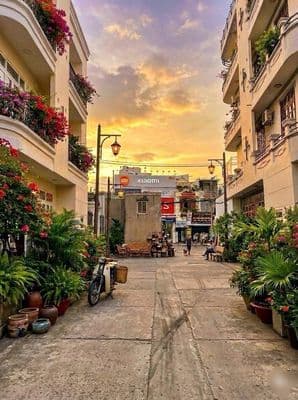 ĐẤT KHU VIP LINH CHIỂU_KẾ HOÀNG DIỆU 2_NGANG 4.2M_73m_HẺM OTO QUAY ĐẦU