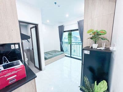 Căn Hộ Studio Ban Công 30m2 - Gần Chợ Bà Chiểu - Phan Đăng Lưu
