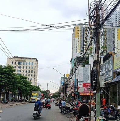 Cho thue nhà 100m2 1 trệt 3L MT đường số An Bình Dĩ An Bình Dương 22tr