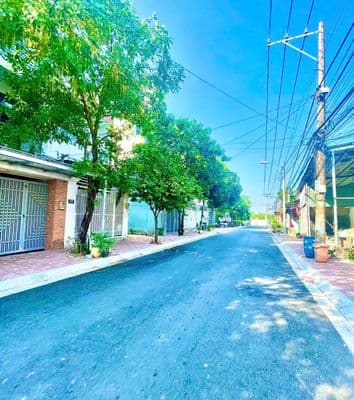 Cắt lỗ 300Tr Bán 64m2 Đ. Nguyễn Duy Trinh Chợ Long Trường Giá 3,1 Tỷ
