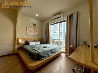Cho thuê căn hộ studio ban công tone gỗ gần vòng xoay điện biên phủ