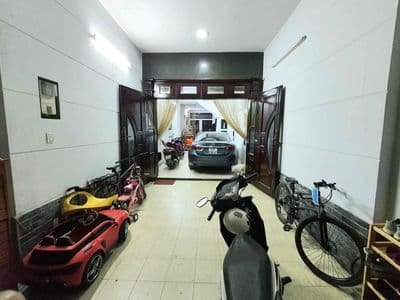 MẶT TIỀN NỘI BỘ CAO LỖ XE HƠI ĐẬU THOẢI MÁI GẦN PARCMALL