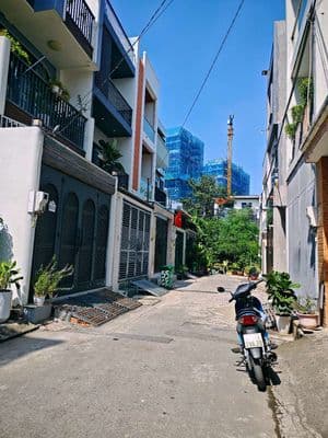 Lô đất 4x16,7 HXH 6m Cây Keo, gần Tô Ngọc Vân