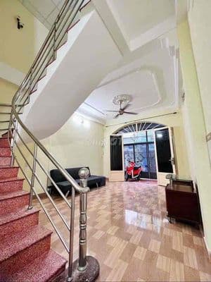 Nhà 1 Trệt 2 Lầu 5x12m Có Nội Thất 3PN Hẻm 62 Lâm Văn Bền