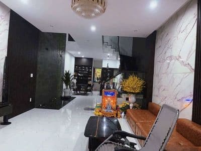 Nhà 4 tầng phan huỳnh điểu nam hòa xuân 5pn 6wc nội thất cao cấp