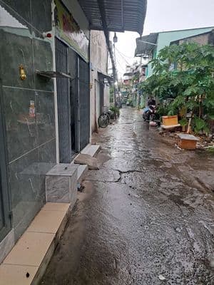 chủ nhà cần bán gấp căn nhà với điện tích 5×11 một trệt 2 phòng ngủ