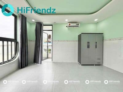 Căn hộ full nội thất có ban công nhận Pet ngay sau lưng Aeon Bình Tân