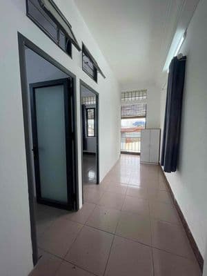 Căn Hộ 2PN 2 Máy Lạnh rộng 45m2 Ban Công P26 BT