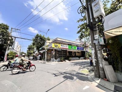 Góc 2MT Lê Niệm dt 6x15m 90m2, 1 lầu giá 10.5 tỷ