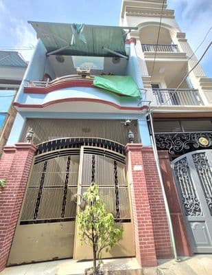 ÔTÔ đỗ cửa, gần Bệnh viện Ung Bướu, chỉ 98tr/m2, Nhà cũ 2Tầng 5PN 86m2