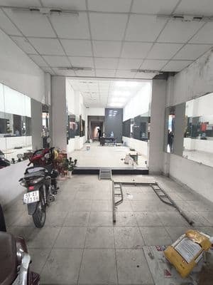 Nhà Mặt Tiền Lê Văn Việt - Gần Ngã 4 Thủ Đức