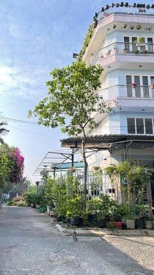 bán nhà góc 2 mặt tiền