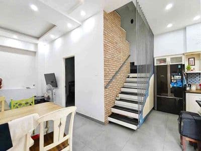 LÊ QUANG ĐỊNH – 60M² – NGANG 5.5M – NHỈNH 5 TỶ (TL) Kết cấu 3 tần