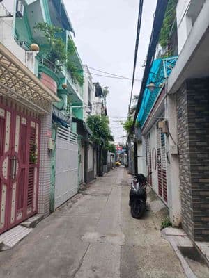 Nhà Mới Đẹp Full Nội Thất,Đường Lạc Long Quân,Tân Bình,DT40m2, 3Tầng.