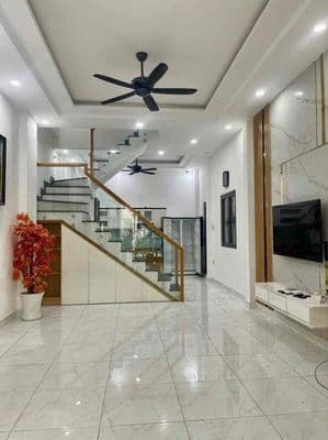 Lâu lâu có 1 căn nhỉnh 4 tỷ | hẻm xe hơi