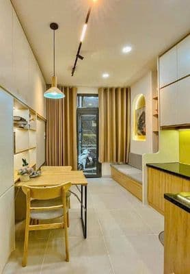 Chị gái cần bán gấp nhà nhỏ Bình Thạnh 25m2, giá 2,6tỷ, cho gia đình