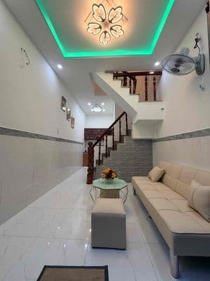 Nhà Mặt Tiền Hẻm Thông đường thông Góc 2 mặt Thoáng Giáp Gò Vấp Q12