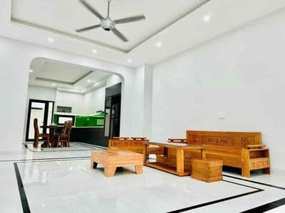 Cho thuê nhà nguyên căn 3 lầu full nội thất ngay Aeon Tân An