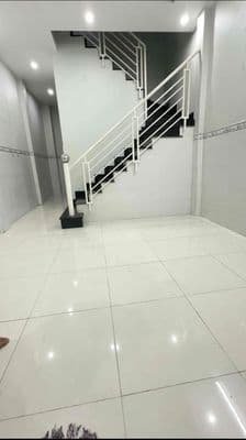 3 T 5 ĐÌNH PHONG PHÚ CÓ CĂN NHÀ 2 TẦNG CỨNG CÁP XEM THỬ Ạ.