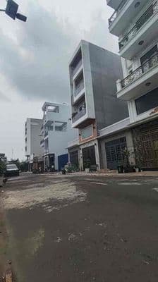 LÔ ĐẤT XIU HiẾM 72 m ‘ 5 x 15 m HẺM 12 m Mô tà : - Đất khu phân lô