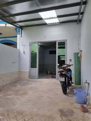 Nhà phía sau lưng GIGAMALL PHẠM VĂN ĐỒNG đường 20, cách 30met