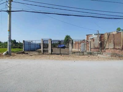 bán 1000m2 đất có 300m2 đất thổ cư mặt tiền đường 4B