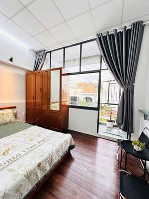 Căn hộ 2 phòng ngủ bếp riêng full nội thất gần ngã tư Phú Nhuận,SânBay