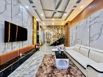 Cho Thuê Nhà Có Sẳn Thang Máy DT 220m2 1Trệt 3Lầu 4Pn 5Wc Hẻm Xe Tải