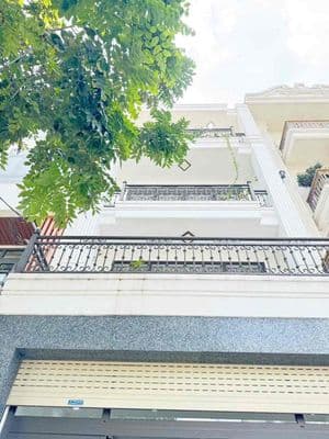 CHO THUÊ NHÀ MỚI ĐẸP CẠNH AEON MALL PHÙ HỢP VPCTY SPA NHA KHOA