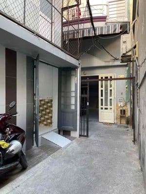 Cho thuê nhà nguyên căn Đường Nguyễn Gia Trí Quận BT