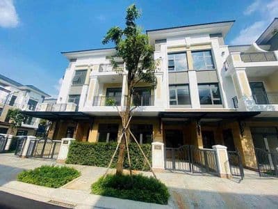 Cho Thuê Nhà Phố Verosa Park Full Nội Thất Đẹp - Liên Phường - Q9