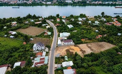 Tài chính 300 triệu muốn mua đất gần sông mát mẻ liên hệ em