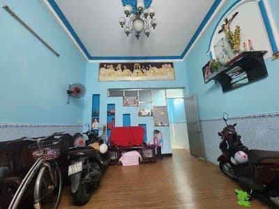 Nhà 4 tầng 50m2 mặt tiền hẻm nguyễn trãi p3q5