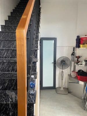 Cho thuê nhà nguyên căn mặt tiền góc dài 25m, ở ,vp và kinh doanh