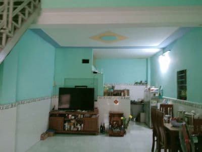 c cần bán một căn nhà sổ hồng riêng tại quận 12