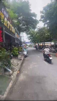 Cho thuê nguyên căn mặt tiền đường số Lâm Văn Bền