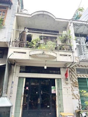 Nhà Ôtô Đậu Trước 4x10m 1Lầu (2PN 2WC) Hẻm 8m Thông. LÊ THÚC HOẠCH
