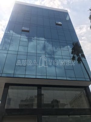 Cho thuê tòa nhà phạm văn hai * 8x20m * hầm trệt 5 lầu * view đẹp