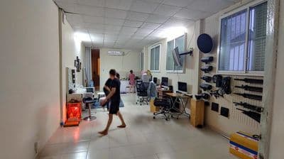 Cho thuê nhà ở lầu 1 3PN 3WC 92m2 Quận 10 HCM.