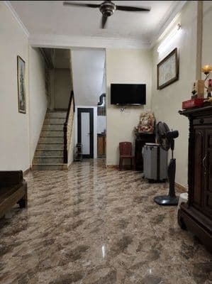Hơn 6 tỷ phố Lò Đúc-Nguyễn Cao dân xây 35m*4T gần phố ngõ 3 gác thông
