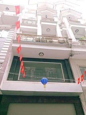 Nhà đẹp ở ngay- xe hơi trong nhà- trần thị trong- tân bình-4 16-5 tầng