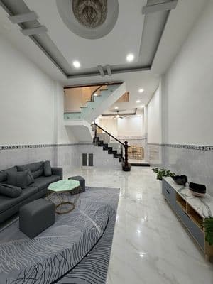 Nhà 2 tầng - 100m ra xe tải tránh - 56m2 - 5 tỉ 59